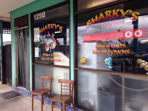 Sharky's - Hotel NSW 0