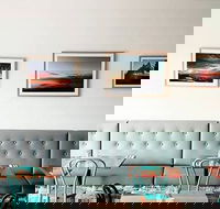 Doyle  Sons - Hotel NSW