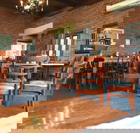 Miss Francesca's - Hotel NSW
