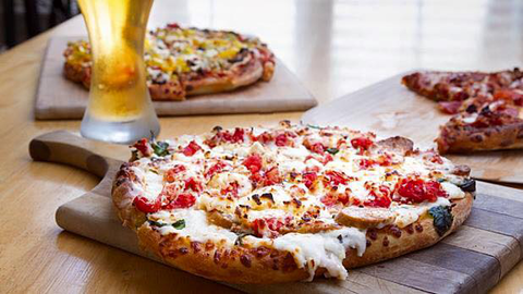 Alfresco Pizzeria & Wine Bar - Hotel NSW 1