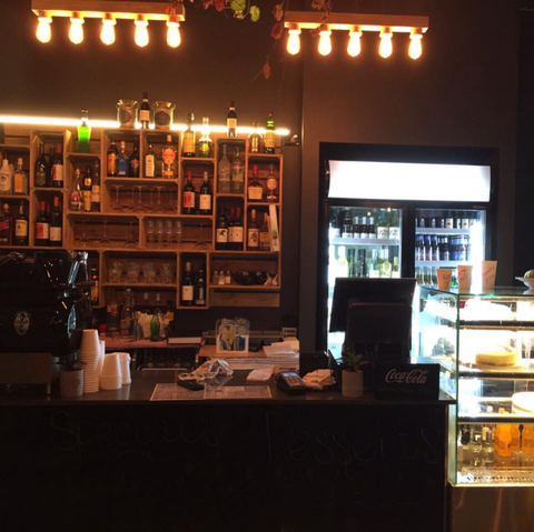 Alfresco Pizzeria & Wine Bar - Hotel NSW 2