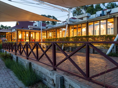 D'arenberg D'Arry's Verandah Restuarant - Hotel NSW 0