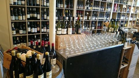 Barrique Wine Store - Hotel NSW 2