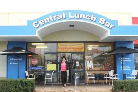 Central Lunch Bar - Hotel NSW 0