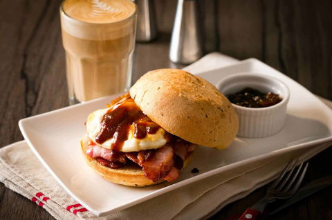 The Coffee Club - Mount Gravatt - Hotel NSW 0