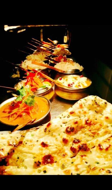 Roshni Indian Restaurant - Hotel NSW 9