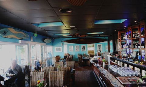 The Surf Club Bribie Island - Hotel NSW 5