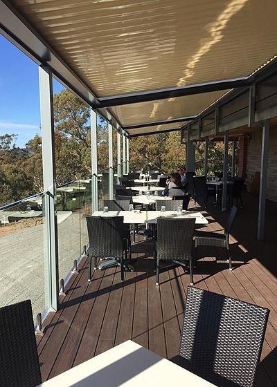 Bush DeVine Cafe - Hotel NSW 3