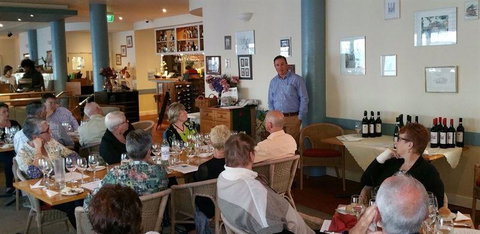 Sams Pizzeria On The Waterfront - Hotel NSW 5