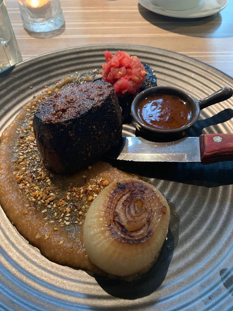 Char Restaurant - Hotel NSW 1