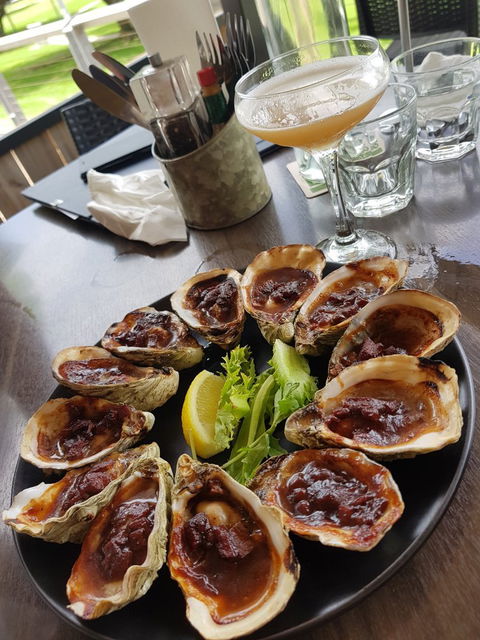 Oyster Bar Darwin - Hotel NSW 6