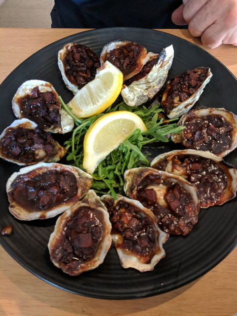 Oyster Bar Darwin - Hotel NSW 7