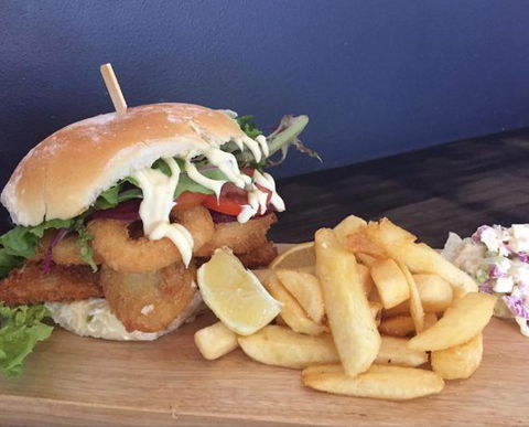 Edison’s Burger Bar - Hotel NSW 5