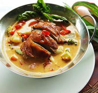 Tropical Phoenix Garden Restaurant - Hotel NSW