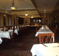 The Pines Restaurant - Hotel NSW