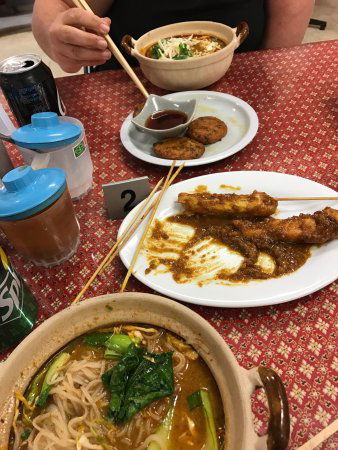 Lee's Thai Food - Hotel NSW 0