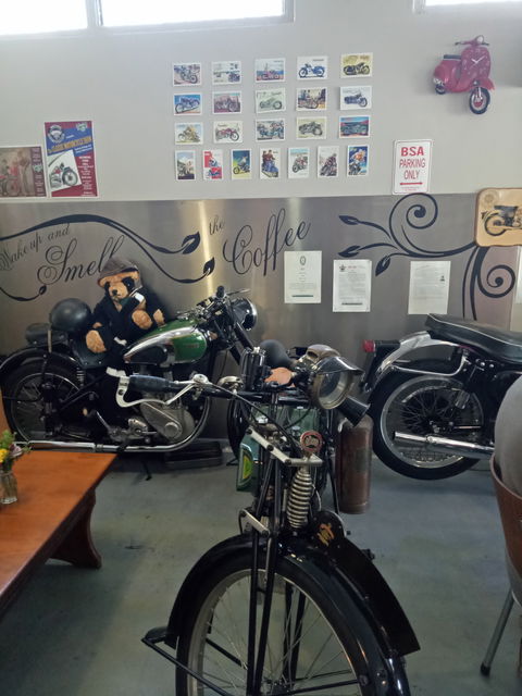 Moto Vecchia - Cafe - Hotel NSW 1