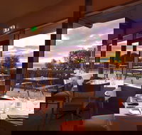 The Bay Restaurant - Hotel NSW