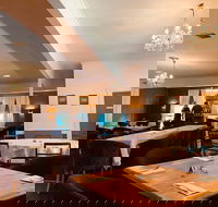The Happy Chef - Hotel NSW