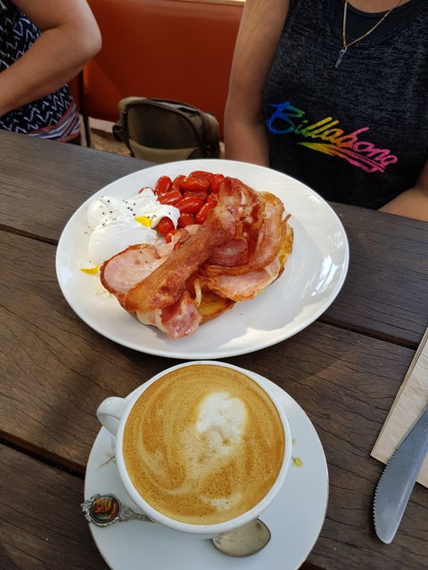 Taylor's Cafe - Hotel NSW 4