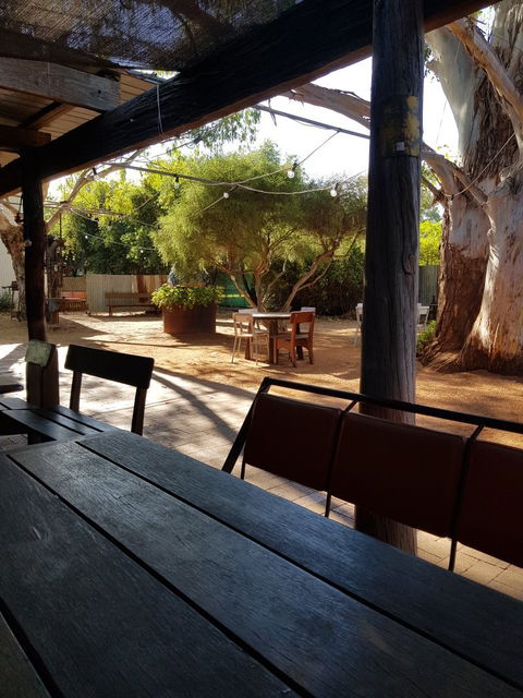 Taylor's Cafe - Hotel NSW 7