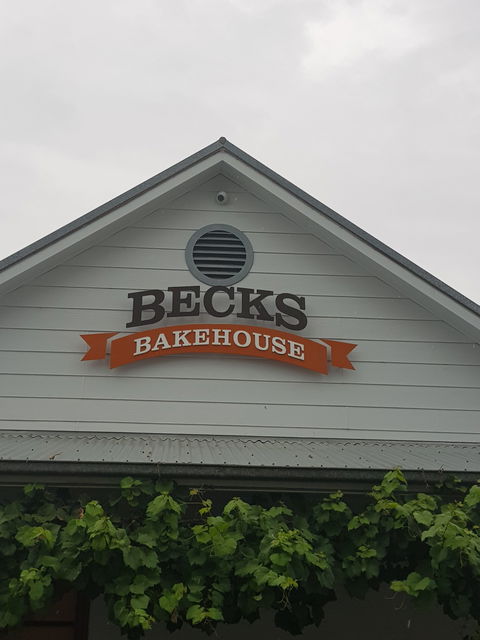 Beck's Bakehouse - Hotel NSW 4
