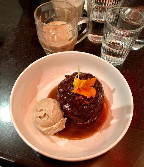 Eggless - Hotel NSW 9
