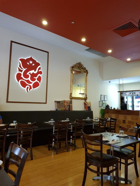 Aamaya Indian Restaurant - Hotel NSW 6