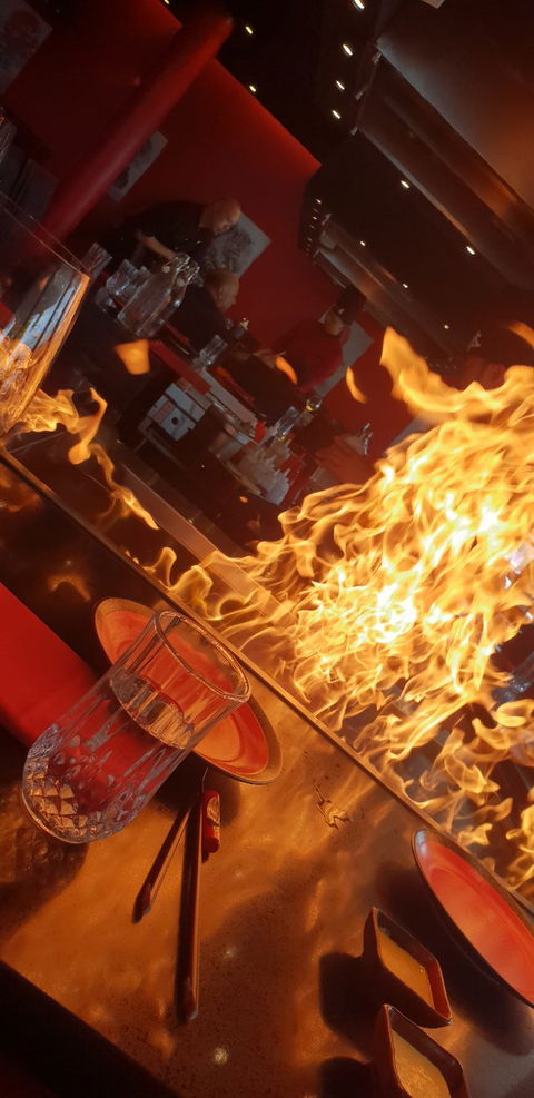 Akane Teppanyaki & Whisky Bar - Hotel NSW 6
