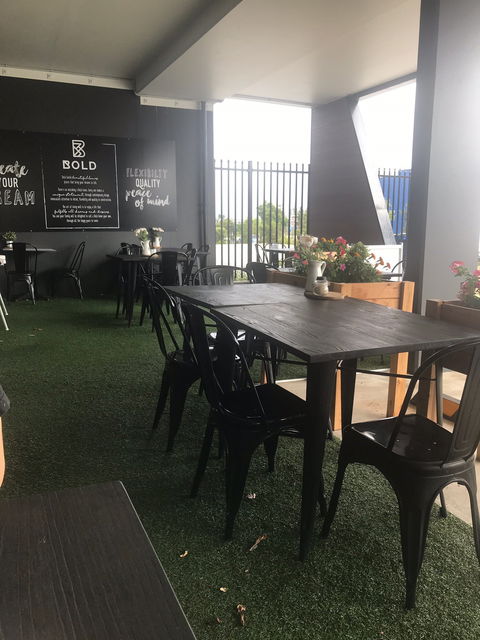 Bold Bean Cafe - Hotel NSW 1