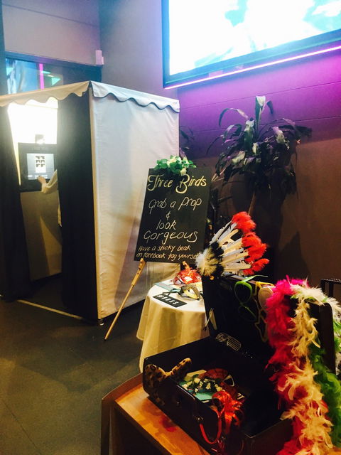 Caboolture Sports Club Dining - Hotel NSW 1