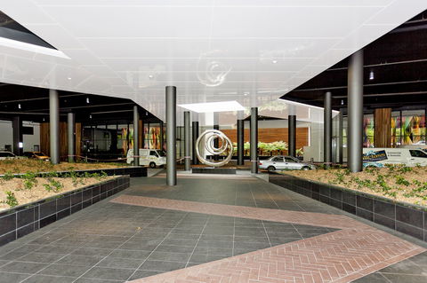 Astra Canberra Manhattan - Hotel NSW 3