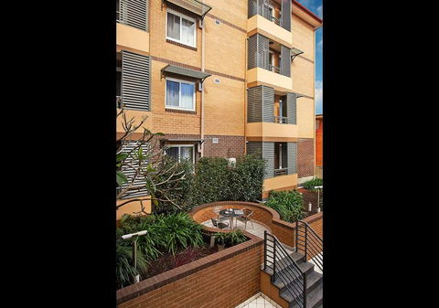 Comfort Inn & Suites Burwood - Hotel NSW 17