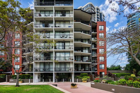 The Docks On Goodwin - Hotel NSW 0