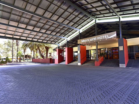 Mercure Alice Springs Resort - Hotel NSW 2