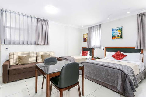 Comfort Inn & Suites Burwood - Hotel NSW 6