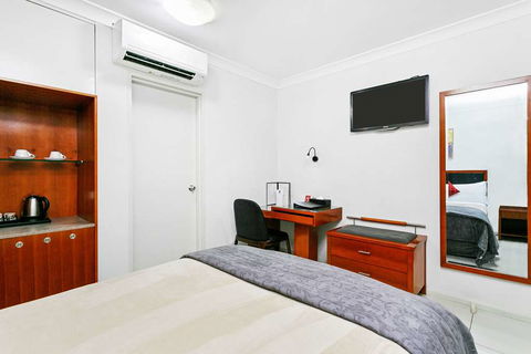 Comfort Inn & Suites Burwood - Hotel NSW 10