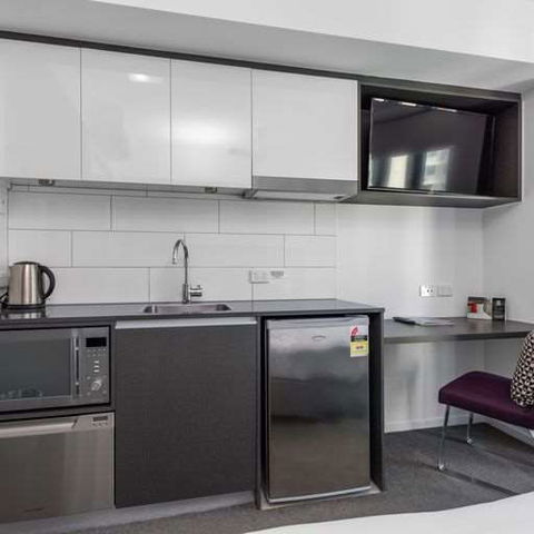 H On Mitchell Apartment Hotel - Hotel NSW 1
