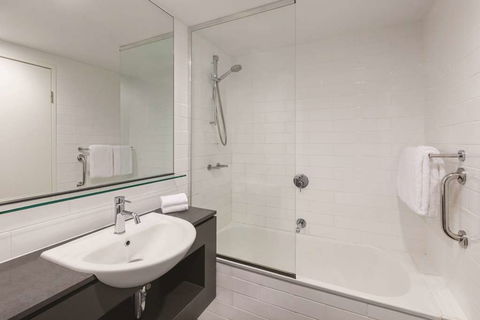 Vibe Hotel Darwin Waterfront - Hotel NSW 5