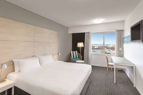 Vibe Hotel Darwin Waterfront - Hotel NSW 10