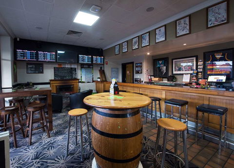 Nightcap Rose & Crown Hotel - Hotel NSW 2