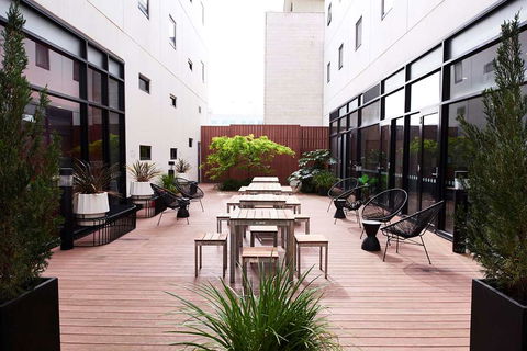 Essence Hotel Carlton - Hotel NSW 1