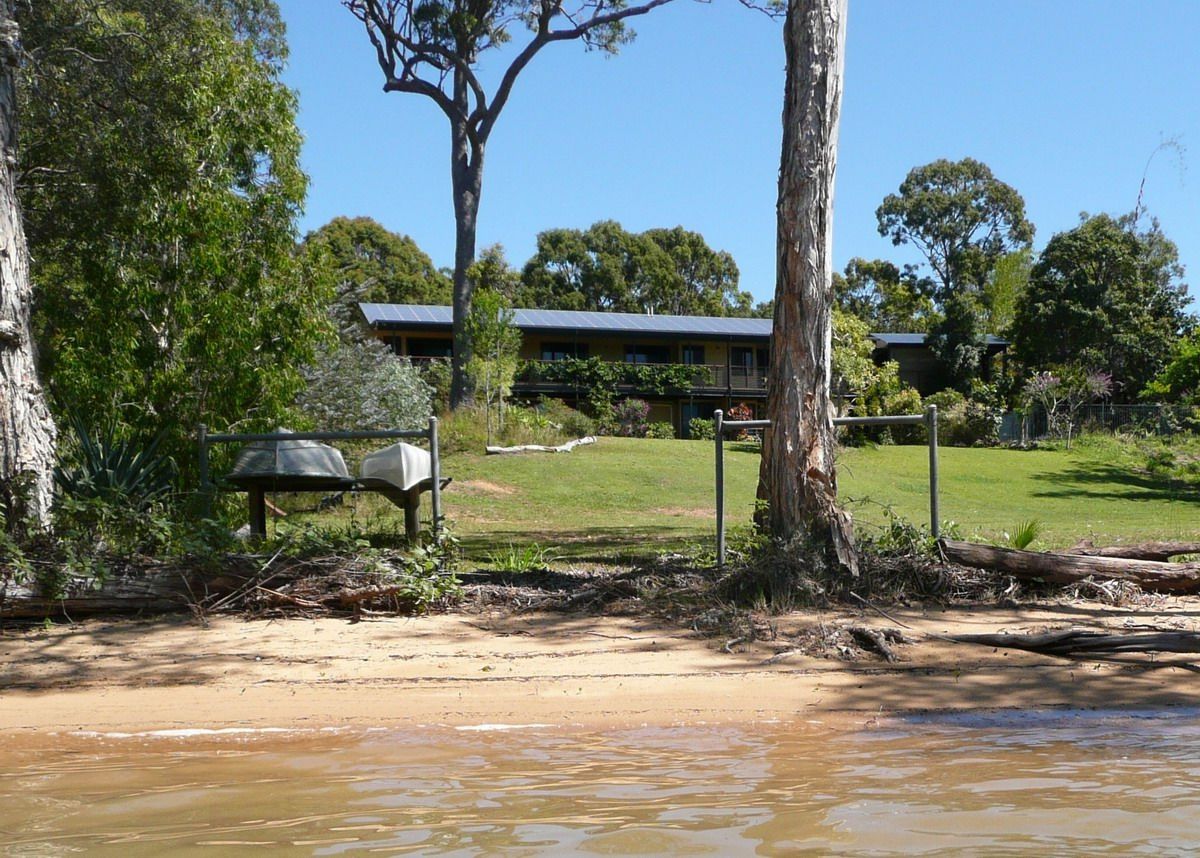 Macleay Island QLD Hotel NSW