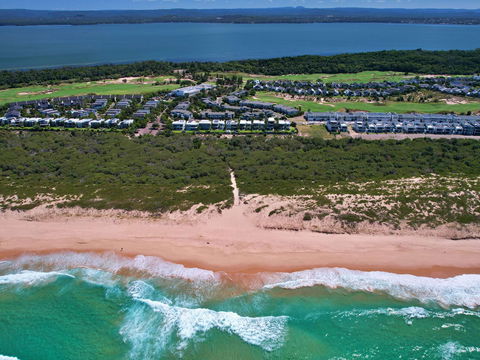 Pullman Magenta Shores Resort - Hotel NSW 2