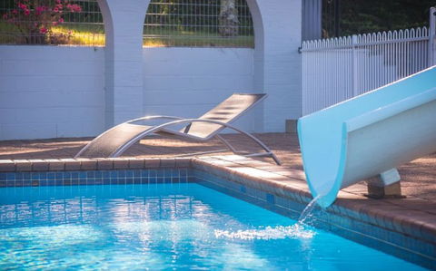 The Big Windmill Motor Lodge - Hotel NSW 2