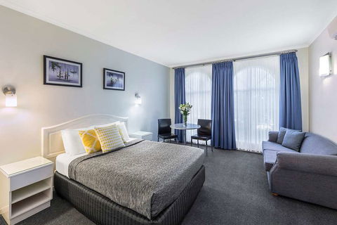 Best Western Cathedral Motor Inn - Hotel NSW 4
