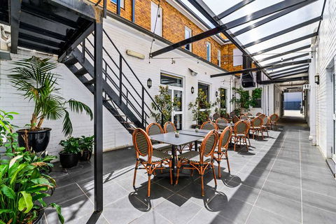 CH Boutique Hotel - Hotel NSW 2