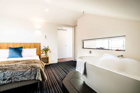 Salamanca Wharf Hotel - Hotel NSW 2