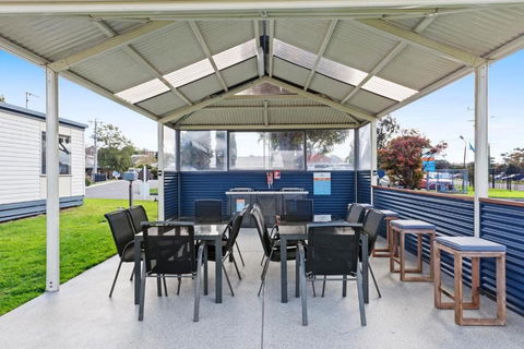 Discovery Parks Geelong - Hotel NSW 1