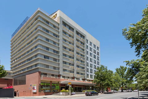 Nesuto Canberra Apartment Hotel - Hotel NSW 0